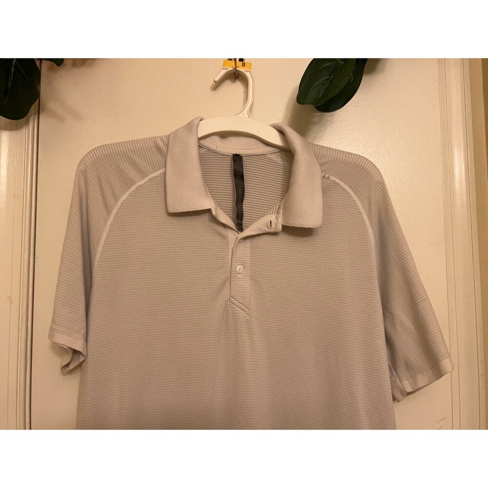 Lululemon Polo Shirt Performance Men’s Large~. Lightweight Athletic Tennis Prepp - Picture 3 of 13